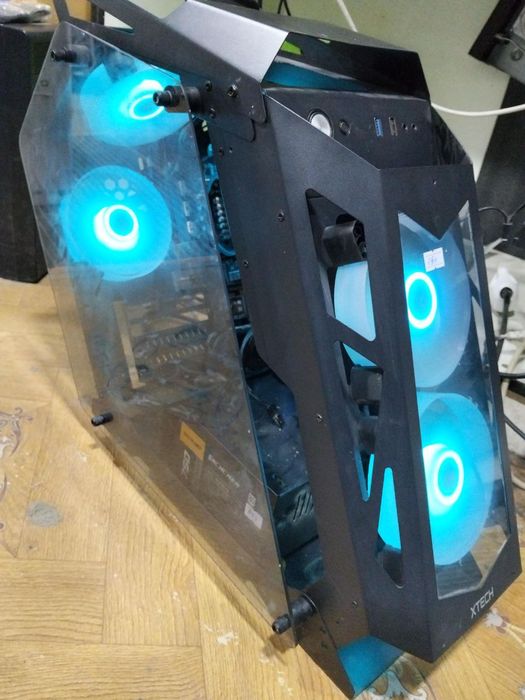 Xtech Transformer Case RGB 4Fan! Yaxshi holatda! 4ta!