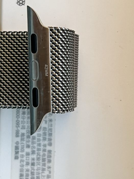 Vand curea Apple watch milanese loop