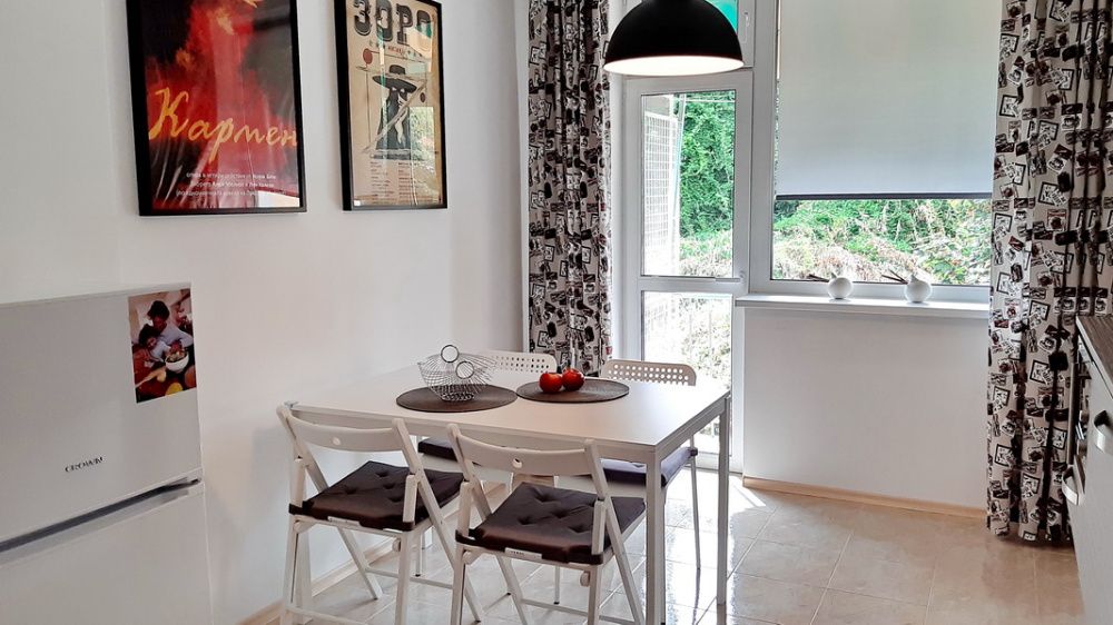 "500 стъпки до пясъка" 2-стаен ап. в топ-център