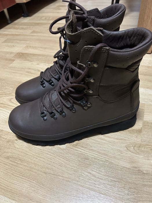 Bocanci militari Altberg