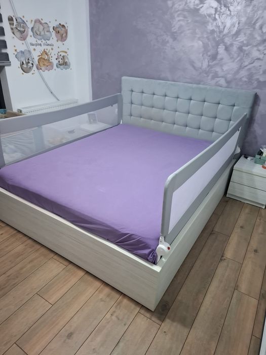 De vânzare Pat cu somiera +saltea