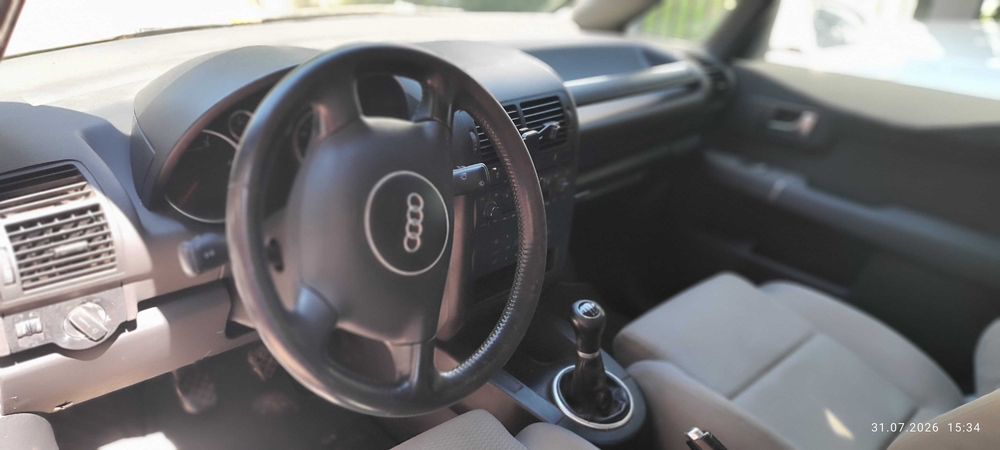 AUDI A2 2002 — imagine 2