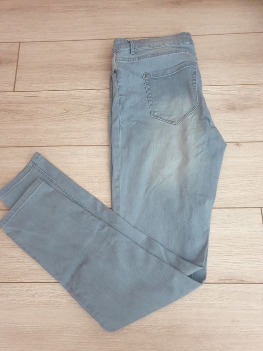 Страхотни и запазени дънки