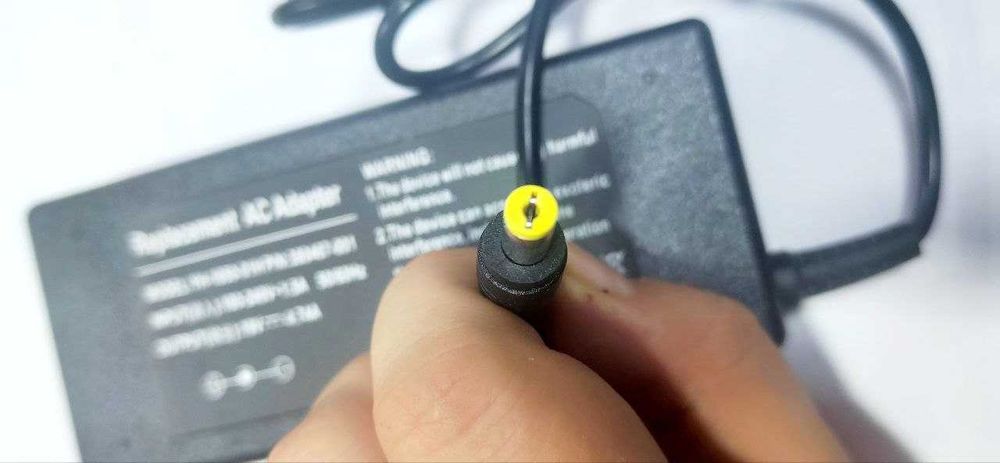 Зарядка для ноутбука Acer 19в- 4,74A, доставка
