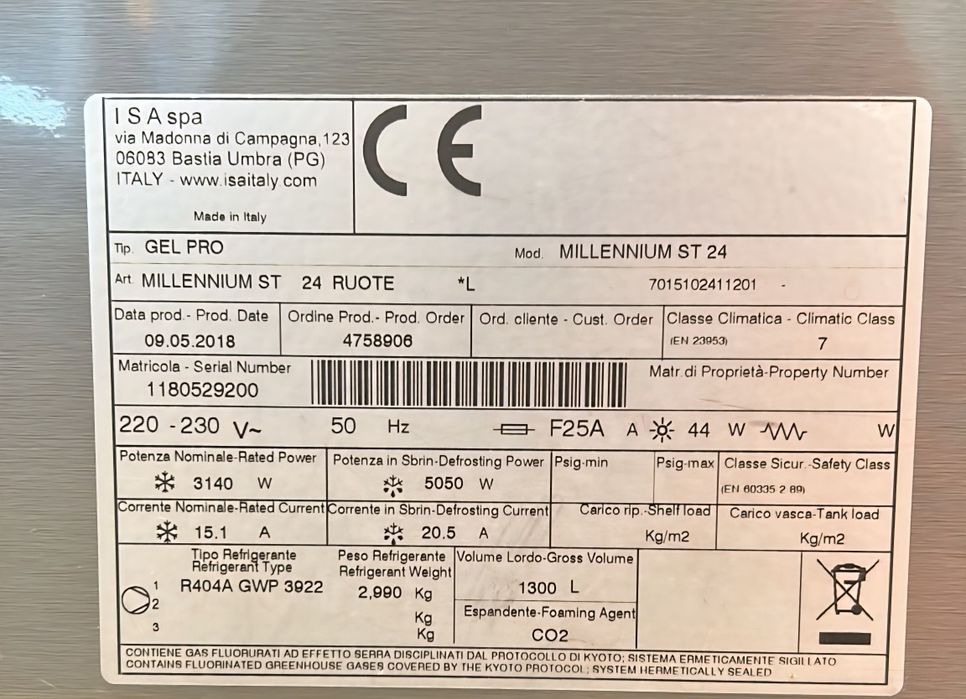 Vitrina inghetata ISA Millennium - 24 gusturi