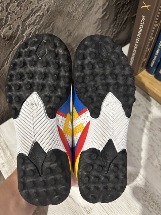 Adidas Lego за футбол