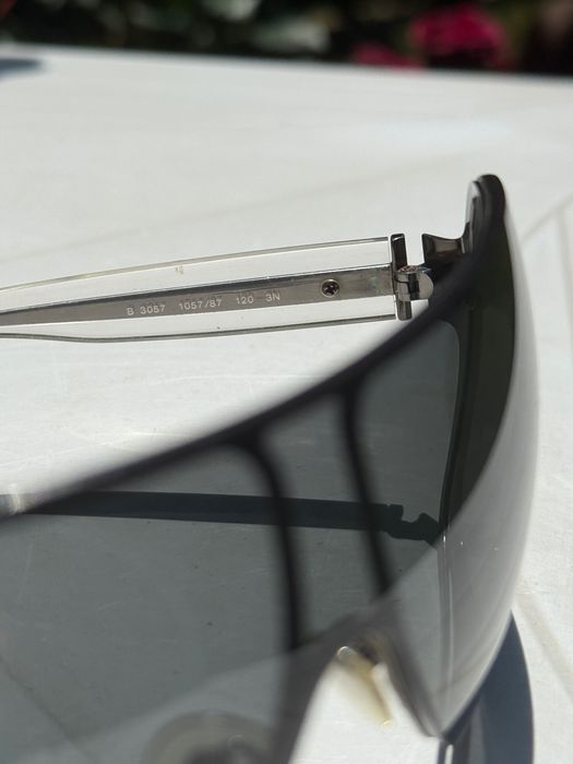 Дамски слънчеви очила Burberry – лукс, стил и оригиналност!