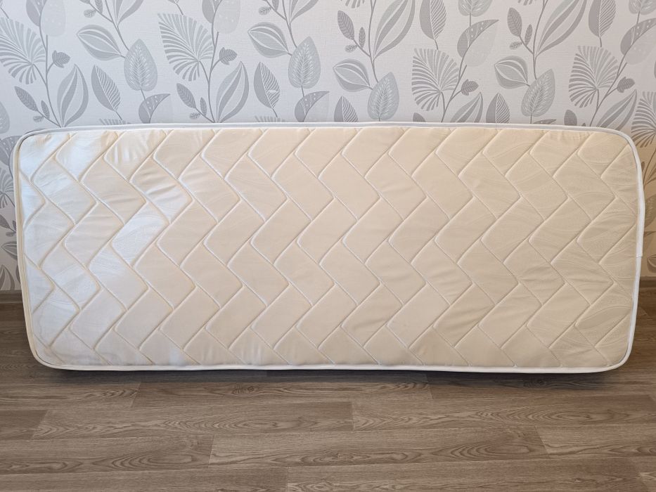 Продам матрас 80*200