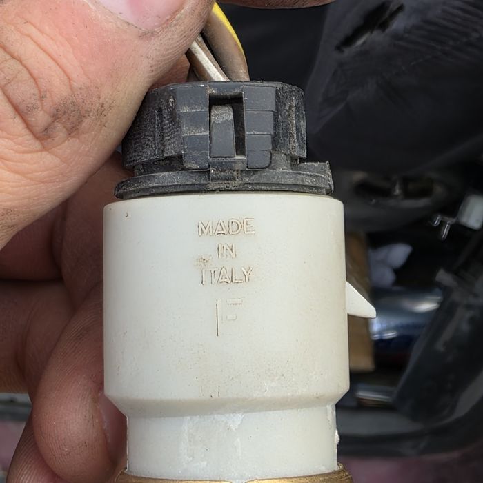 Термодатчик орегинал опел ваз некси