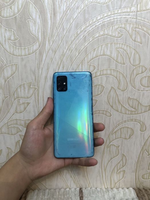 Продаю Samsung a51