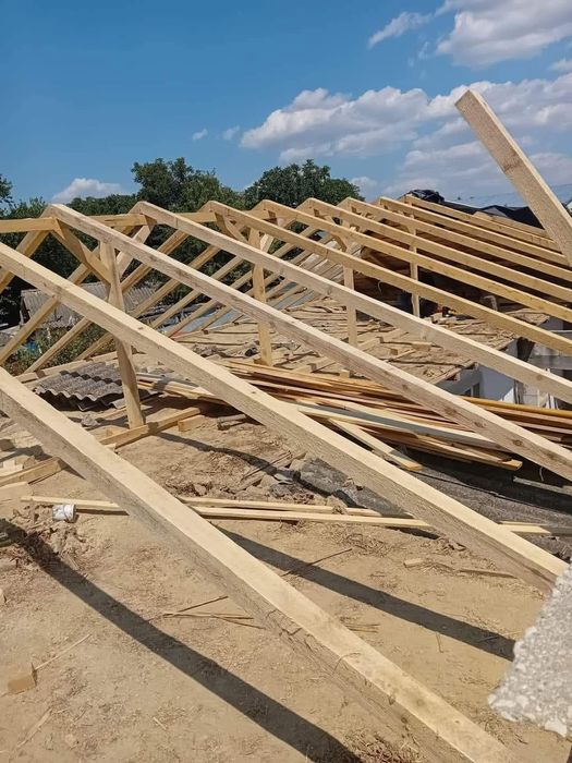 Executăm  Acoperișuri și Mansardari sistem complet terase