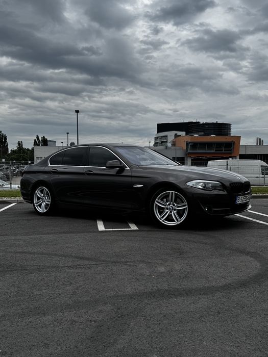 BMW 5 Series 2012 — imagine 2