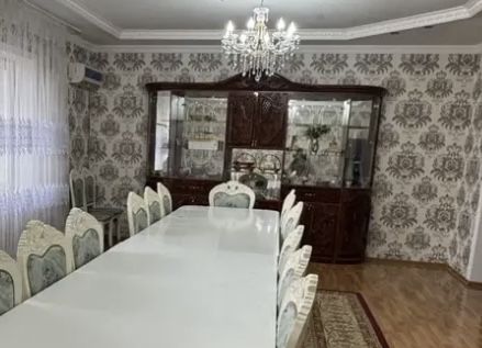 Сервант в хорошем качестве