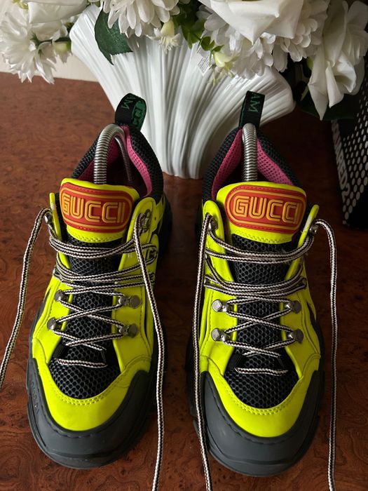 neon yellow Gucci Flashtrek