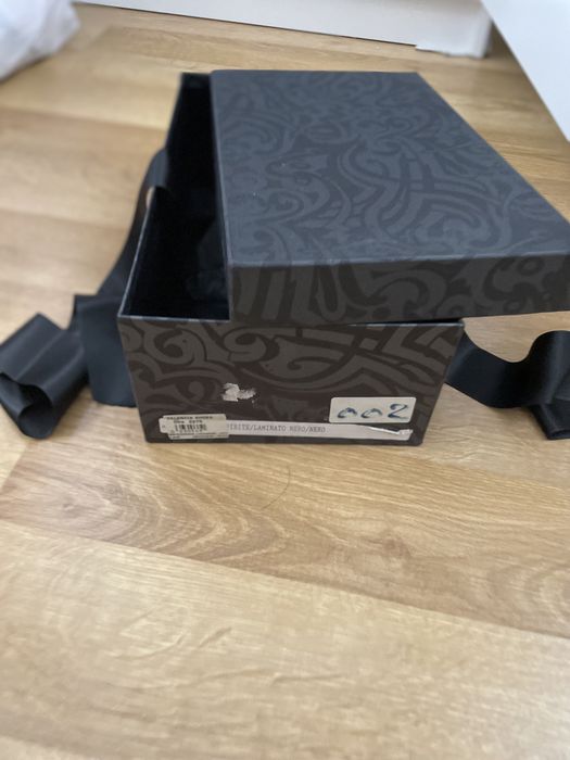 Продаю John Richmond шикарные туфли оригинал