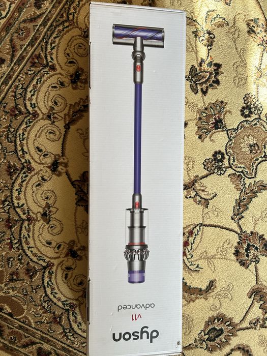 Пылесос Dyson v11 advanced