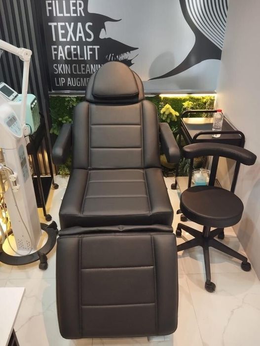 Електрически масажни/процедурни кушетки с 3 мотора
Електрическа масажн