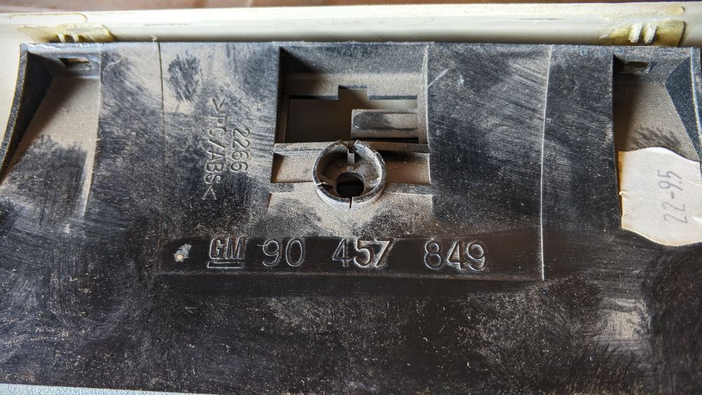 Задний стоп-сигнал Opel Omega 2002