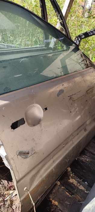 Запчасти на Ауди 100