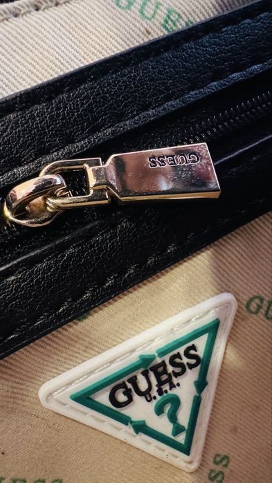 Guess дамска чанта