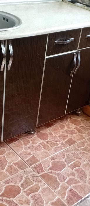 Алмазарский район продаётся 3 комнатную квартиру