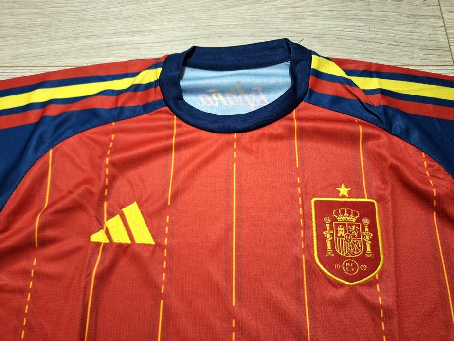 Футболна фланелка на Испания нов модел Мондиал 2026!!!