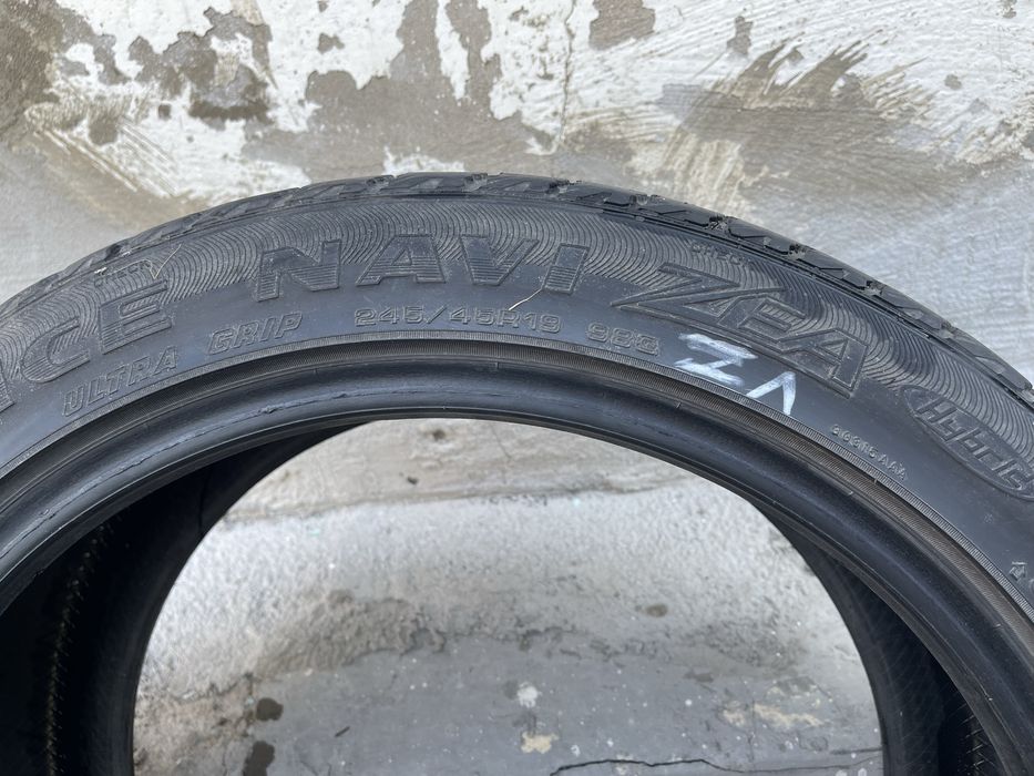 Продам Шины Good year 245/45R19