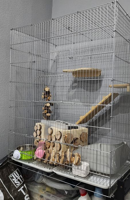 Клетка для питомцев