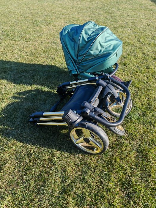 Vând cărucior adamex regio 3 in 1