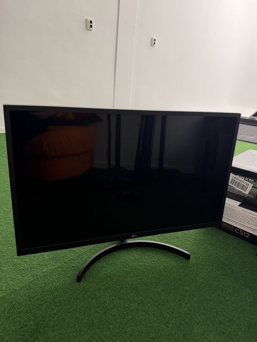 LG 31,5'' FullHD AMD FreeSync™ IPS Монитор