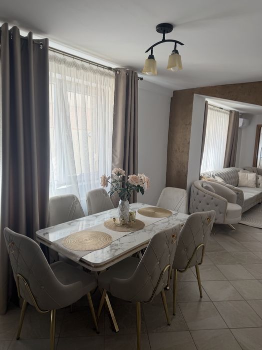 Inchiriez apartament zona Brazda