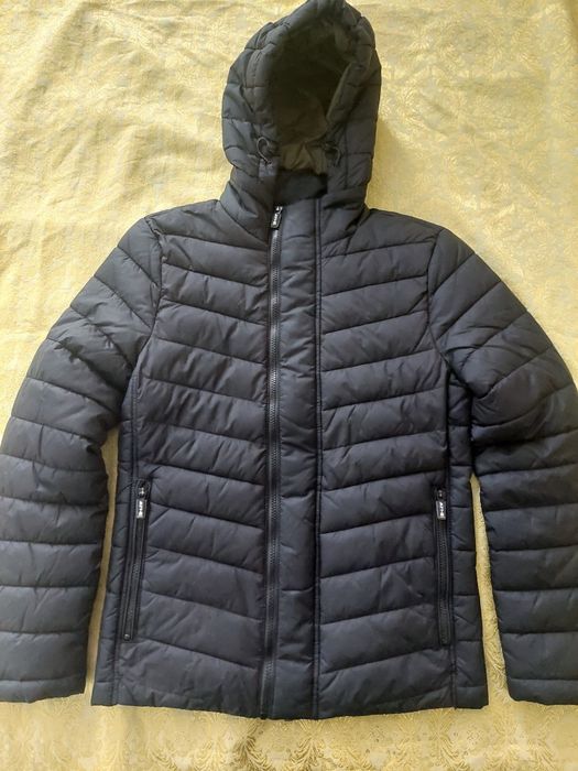 Женские куртки продам