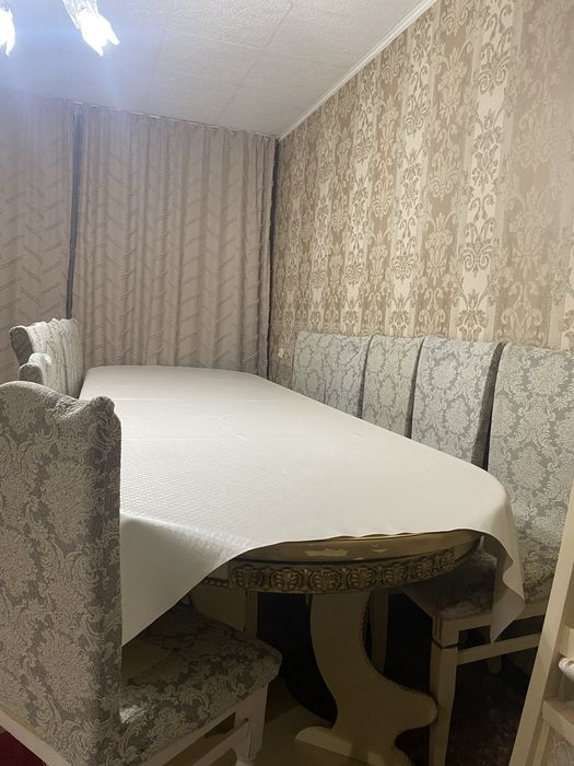Продам стол 350 см