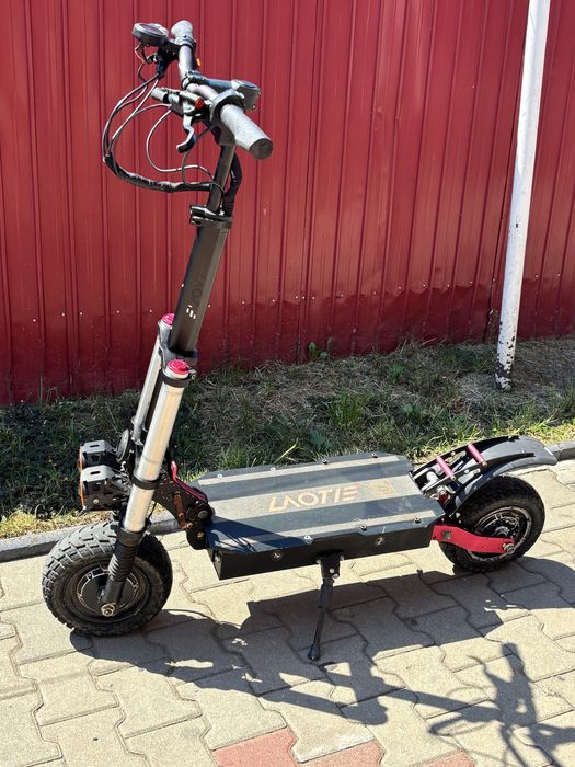 Trotineta electrica laotie 5600w dual motor