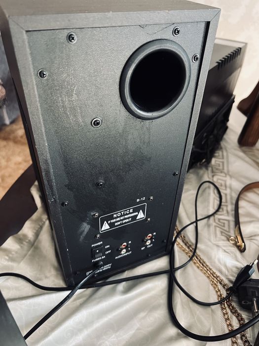 Саббуфер с колонками 2