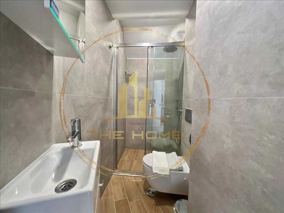 Дава се под наем Тристаен апартамент в Варна, Гръцка махала - 85 кв.м за 1300 € - Снимка #6