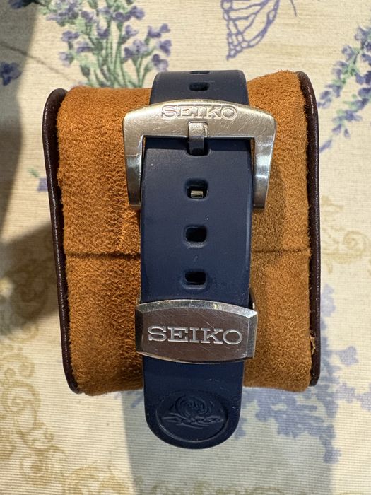 Продавам часовник Seiko