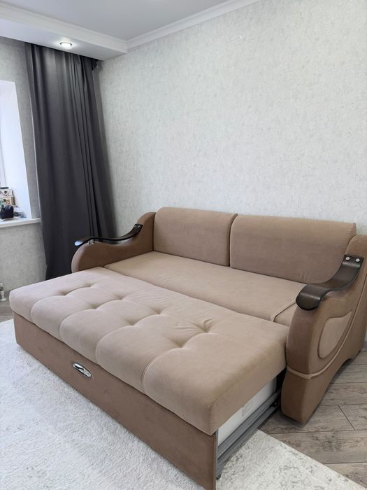 Продам диван срочно