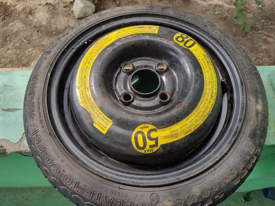 Vand roata de rezerva