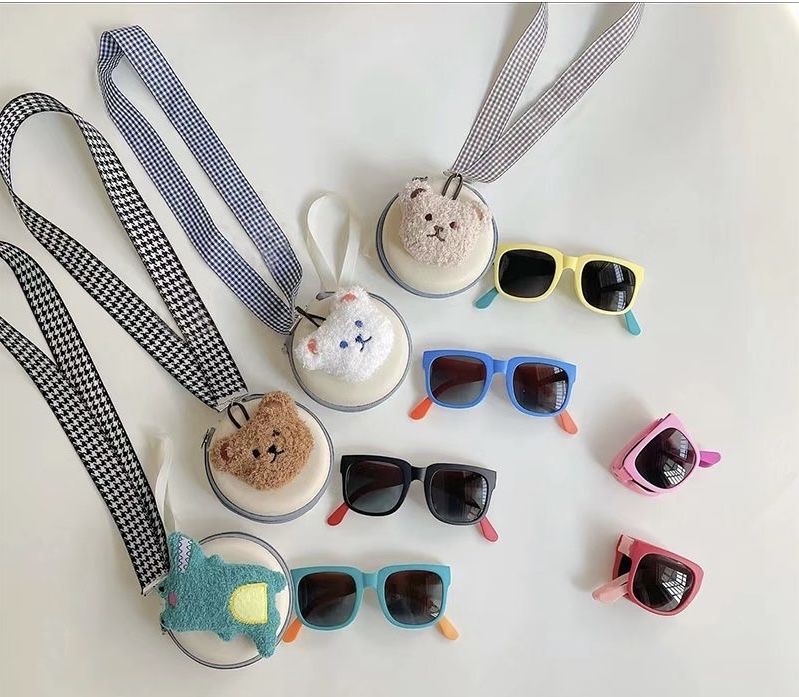 Солнцезащитные очки для детей