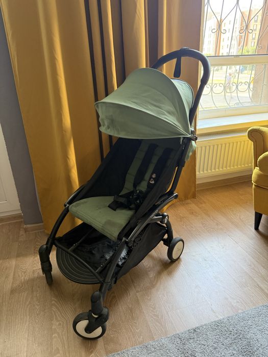 Продаем прогулочную коляску Stokke YOYO³