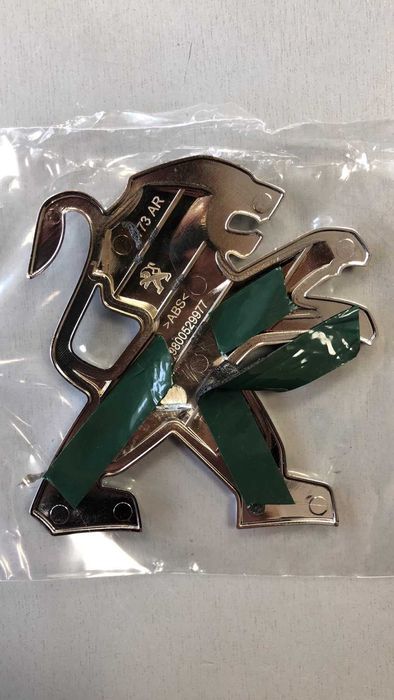 Емблема задна PEUGEOT 308 SW/3008   98057002VD