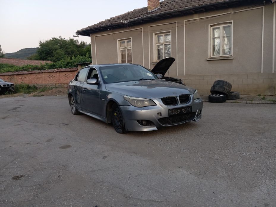 Продавам BMW E60 530D 218 На части