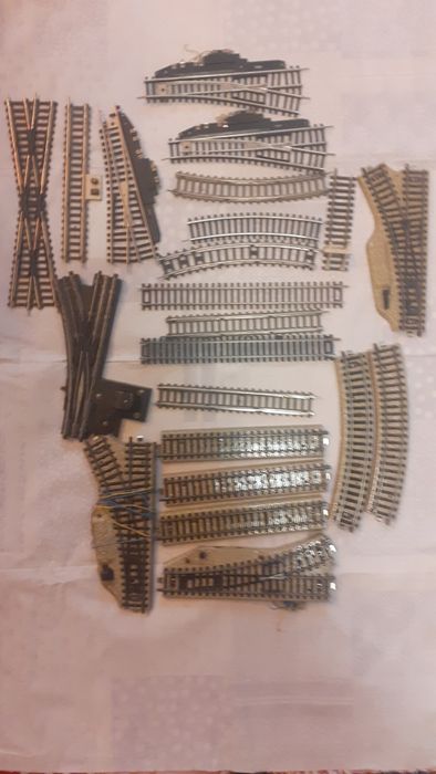 Sine linii macaze intersecții trenulet electric scara HO