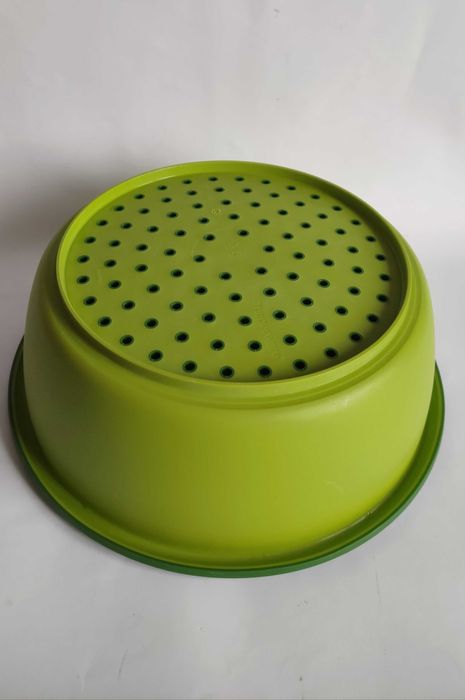 Tupperware комплект съдове за  готвене на пара в микровълнова