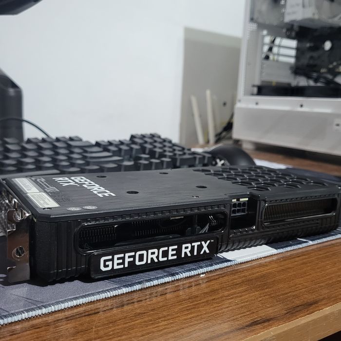 RTX 3050 8 gb продам карту