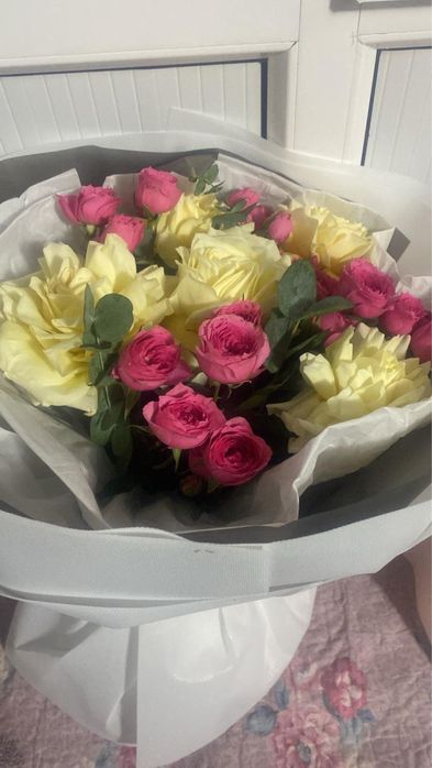 Букеты цветы свежие