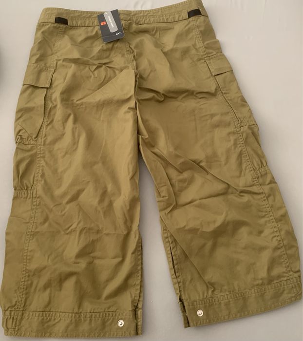 Дамски къси панталони Nike. (3/4)