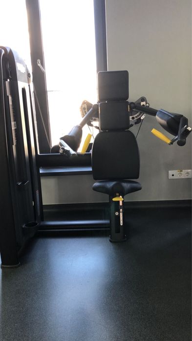 Technogym Pro umeri laterali , lateral raise fitness