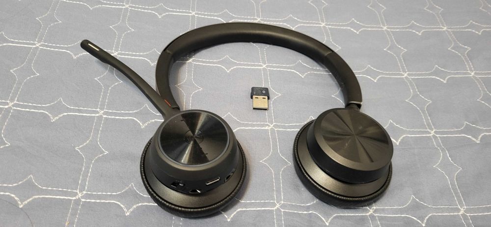 Casca Bluetooth Plantronics VOYAGER 4320+adaptor PC ca NOI